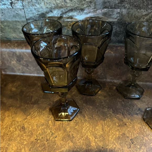 Fostoria Virginia Gray 6” tall footed goblets, lot of 6 in new condition - Picture 5 of 7